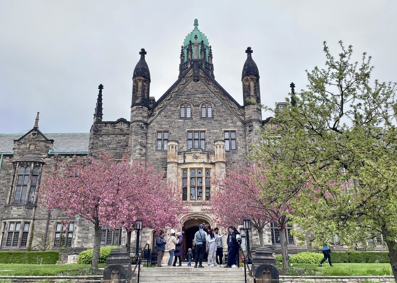 加拿大核發國際學生簽證數暴跌 比去年同期減近9萬份