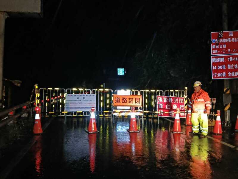 樺加沙影響　南橫台東端初來至向陽持續封閉