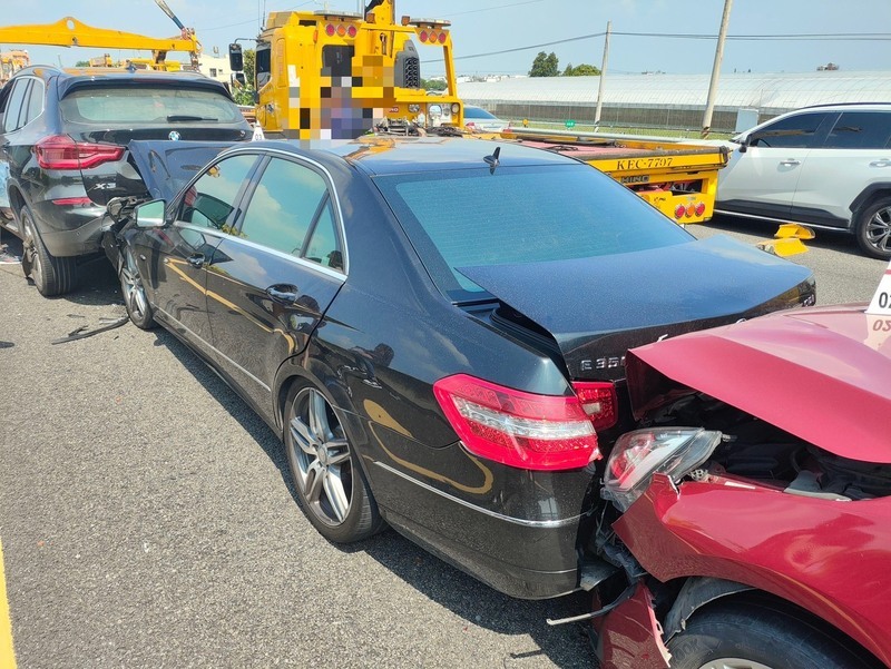 彰化國道3事故撞12車釀2傷 警籲保持安全距離