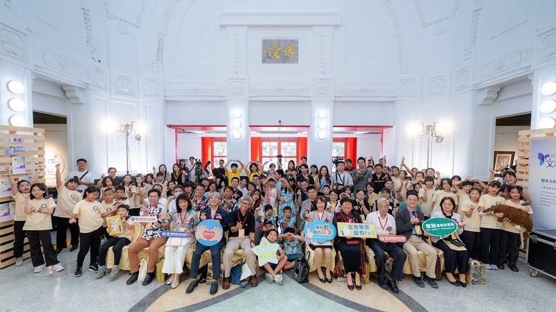 特色歌謠譜鄉土情懷　踩鯪鯉、鯉魚伯公創作獲獎