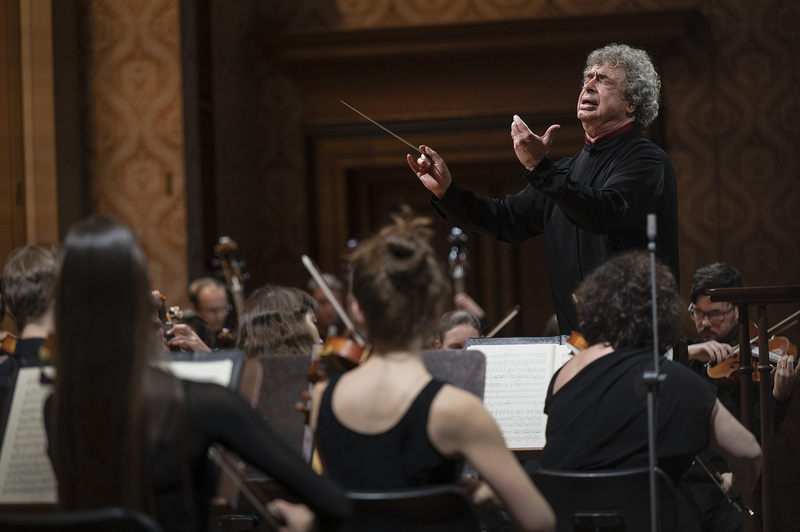 畢契科夫率捷克愛樂 攜手蕭邦大賽金牌趙成珍訪台