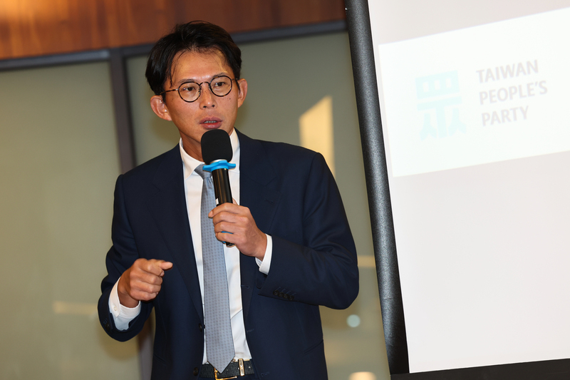 黃國昌：相信未來10年　台灣須採行聯合政府模式