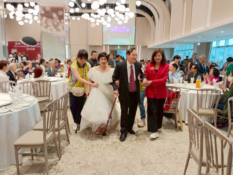 基隆夫妻結婚70年　丈夫分享秘訣盼邁向橡樹婚