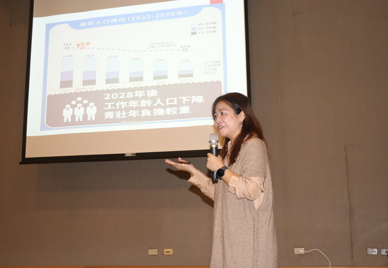 中高齡婦女重返職場　學者倡職務再設計