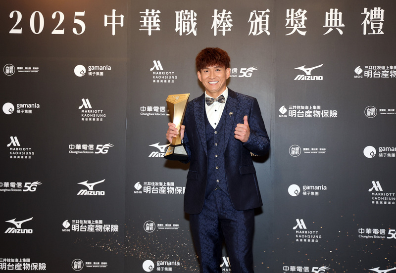 張閔勛享受頒獎典禮紅毯 想挑戰「會被嘲笑的夢想」