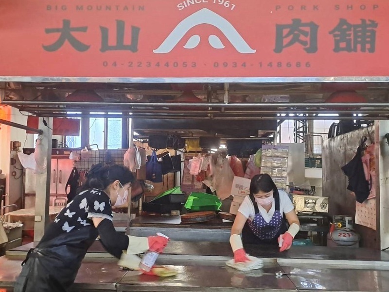 禁運禁宰將解除　中市清消50處市場迎豬肉攤復業