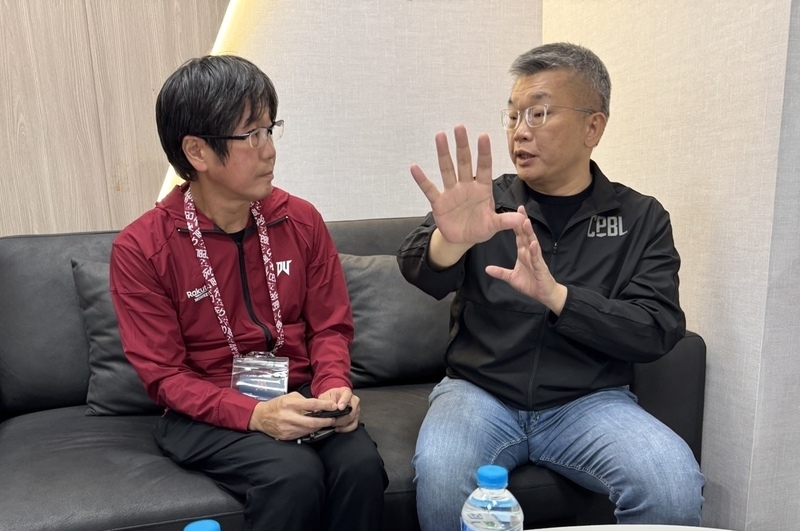 蔡其昌會樂天亞太區CEO　盼滿足台球員食宿照顧