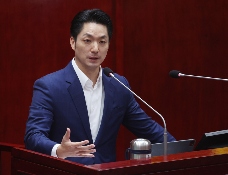 中共揚言追緝立委、網紅　蔣萬安：政府應交涉關心