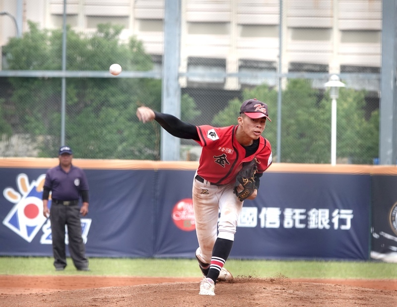 金門農工洪嘉恩想追上許書誠　目標畢業投到145公里