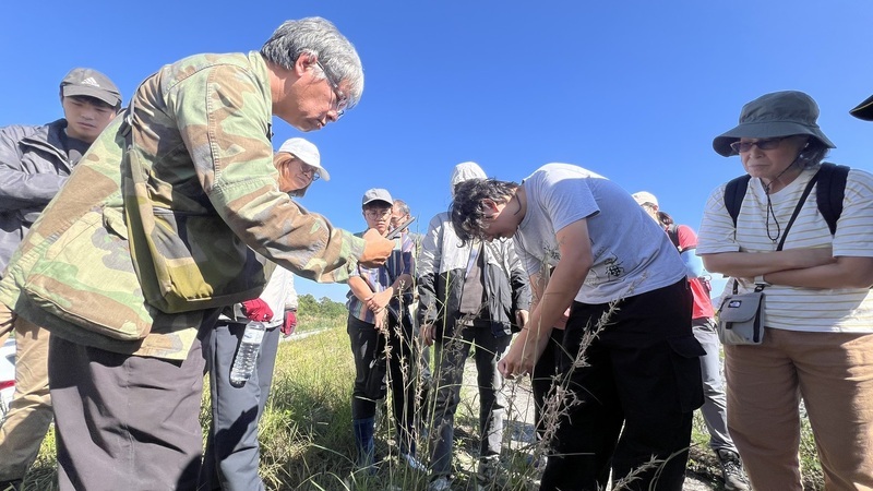 林保署邀居民採集原生種源 助馬太鞍溪植生復育