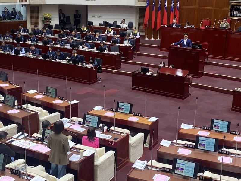 議員揭聘用徐春鶯疑雲 蔣萬安：交民政局調查追究