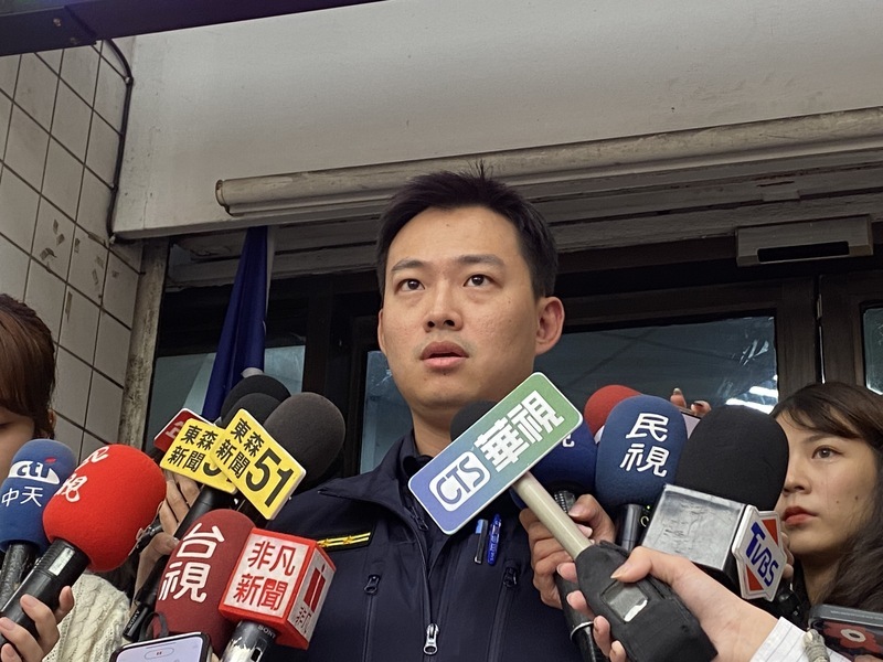 追捕張文遭質疑無配槍　警所長：2警剛下班仍馳援