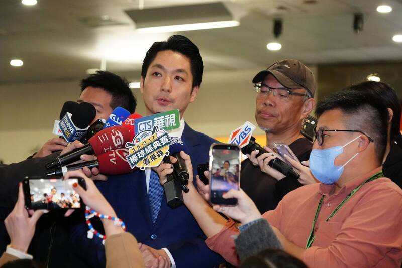 出席雙城論壇遭質疑 蔣萬安：陸委會核准