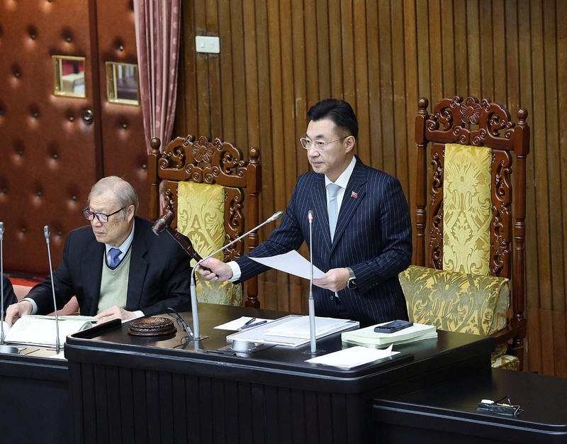 立院三讀勞保條例　政府撥補法制化、負最後支付責任