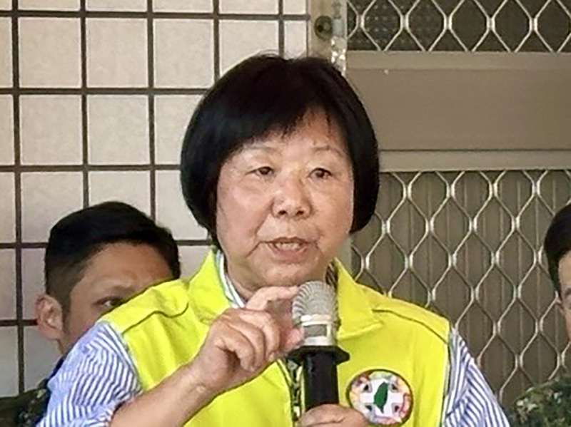 涉助理費案 前彰化縣議員江熊一楓遭收押禁見