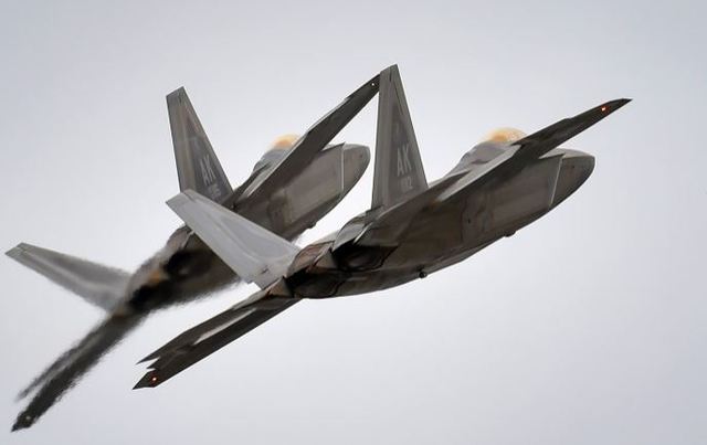 F-22「猛禽」是目前世界最先進的戰鬥機之一.