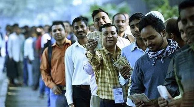 莫迪新鈔政策、受衝擊的是社會底層。(財富網)