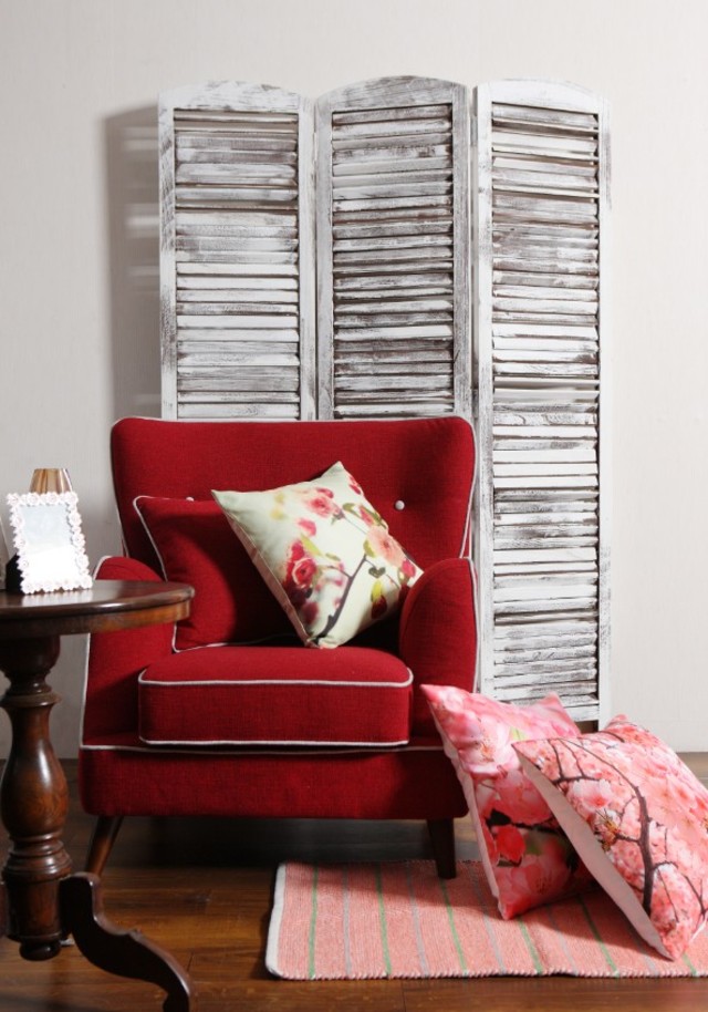 原價12000元紅韻漾然單人座沙發下殺5折