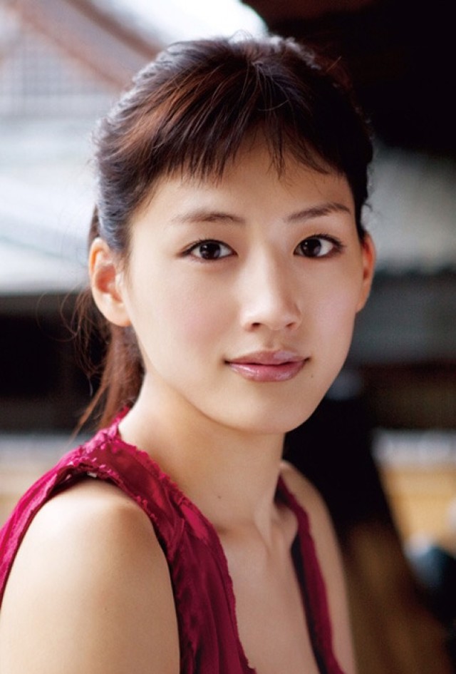 國民女友！(翻攝東網)