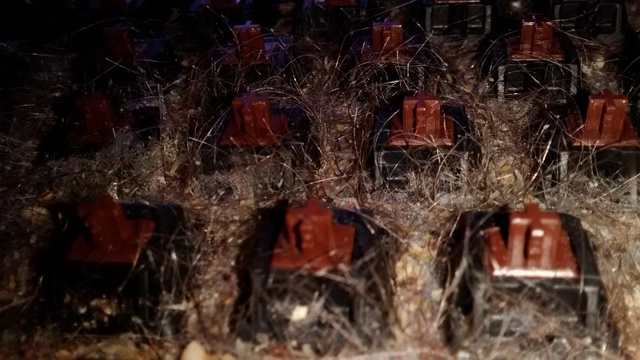 髒到令人想吐的鍵盤(翻攝reddit)