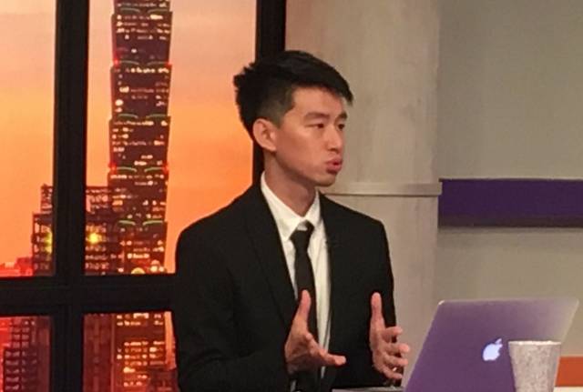 柯文哲競選辦公室發言人蔡峻維。