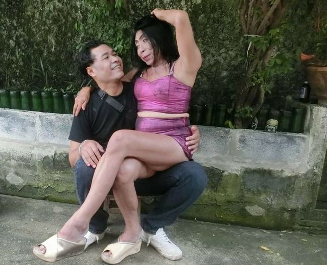 席丹和老公的甜蜜合照。(翻攝臉書)