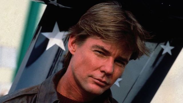 詹麥可文生在《飛狼》中，打擊犯罪的風采紅遍全美。(翻攝BBC)