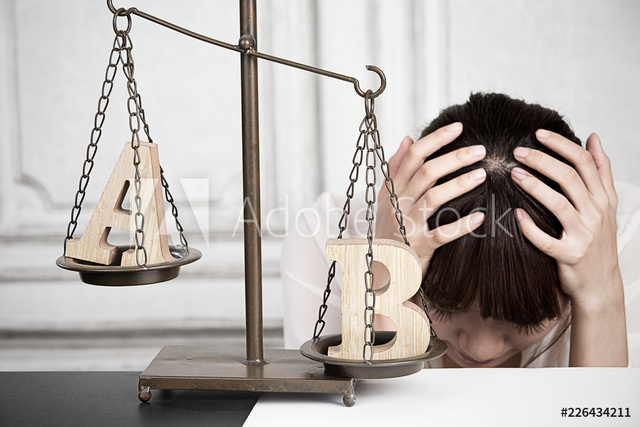 猶豫不決(翻攝自pixabay)