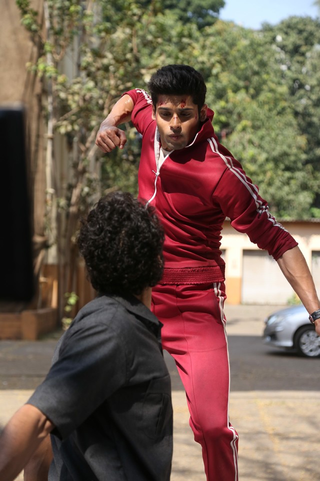 《跳痛先生》劇照。(華映娛樂提供)