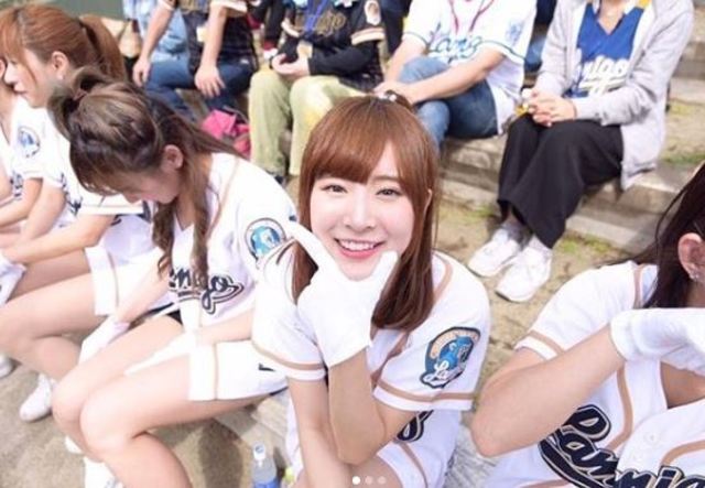 正妹孟潔超吸睛。(翻攝IG/mengj215)