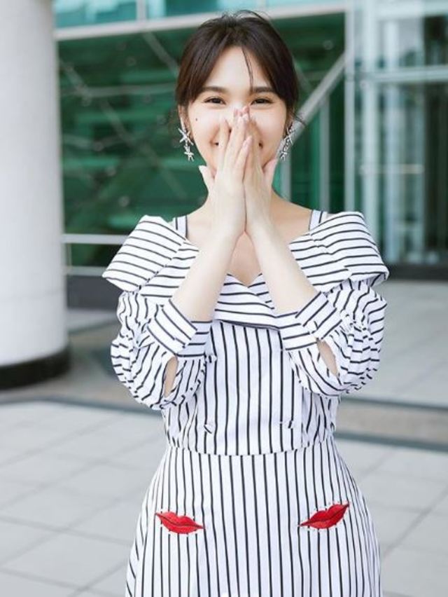 楊丞琳相當美麗。(翻攝IG/rainie77)
