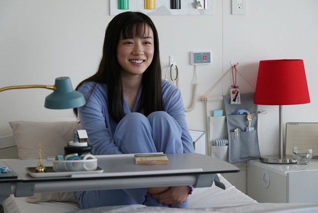 《妳在月夜裡閃耀光輝》劇照。(車庫娛樂提供)