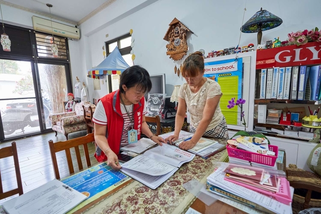 新竹市政府稽查遭檢舉的幼兒園。（新竹市政府提供）