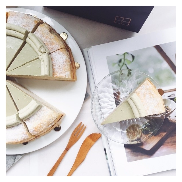 台灣高山烏龍茶千層。(翻攝自時飴approprié官網)