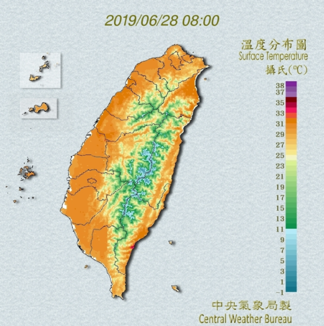 各地高溫約31至35度，沒下雨時感受較為悶熱。(氣象局提供)