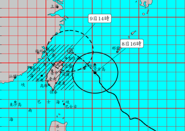 利奇馬颱風的路線近逼台灣東北角。(氣象局提供)