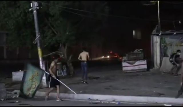 伊拉克示威現場。(翻攝自示威青年aljamal_aliraqi ig)