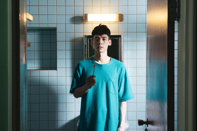 電影《怪胎》劇照林柏宏主演。(牽猴子整合行銷提供)