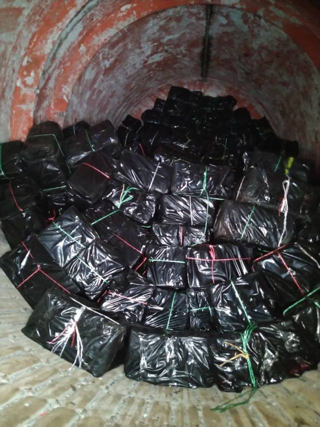 高雄關緝獲走私香菸。