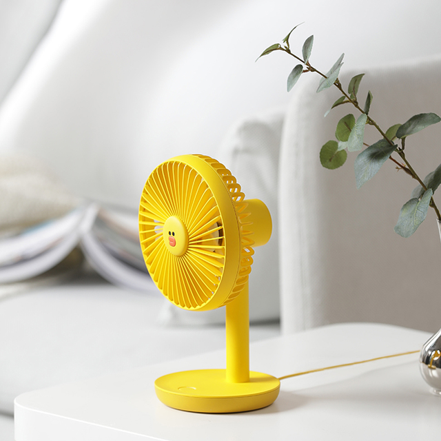 桌上風扇。(MOMO提供)