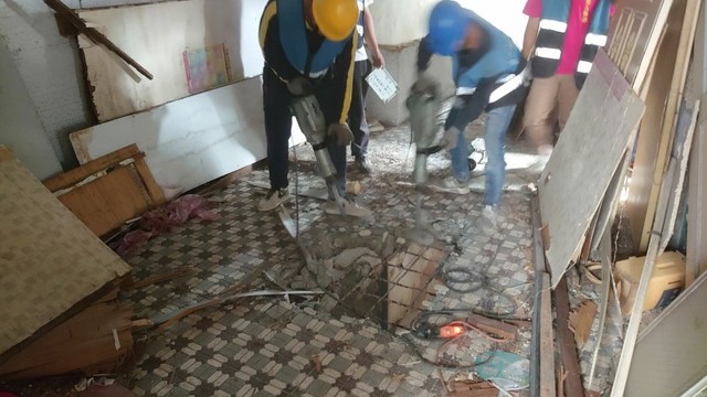 違建出租的雅房因有公安疑慮，遭市府強拆。(新北市工務局提供)