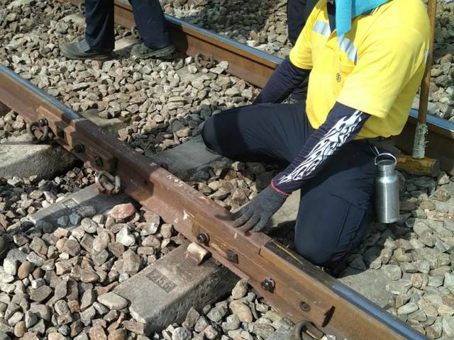 新市永康斷軌19cm引譁然 台鐵公布檢修紀錄：將加強巡查