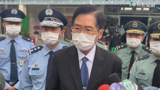 嚴德發:F-5可飛1萬4000小時 未超出規範