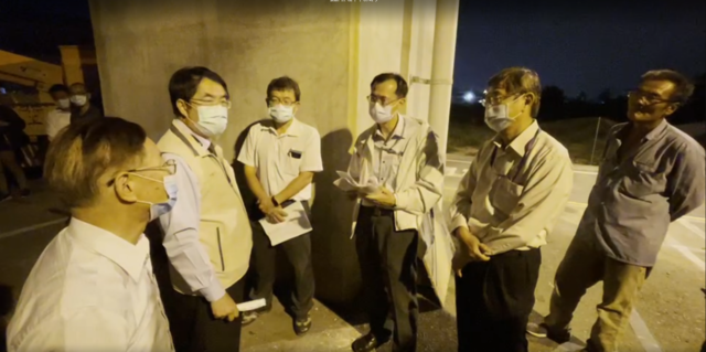 黃偉哲視察台南長榮大學旁台鐵便道