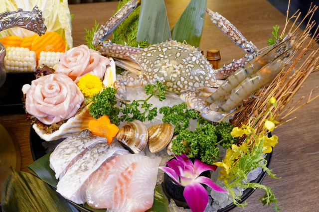 未婚者注意！「配偶欄空白」爽吃火鍋1111海鮮拼盤