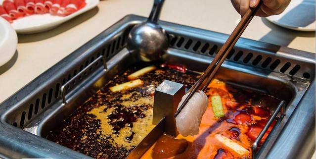 海底撈防侵權 申請「海底撿」、「海底嘮」等177個商標權