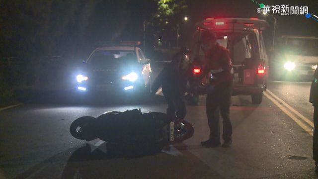 疑不知前方交管 機車未保持車距追撞