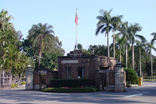 快訊》5天內第3起憾事！台大再傳學生墜樓 送醫搶救中