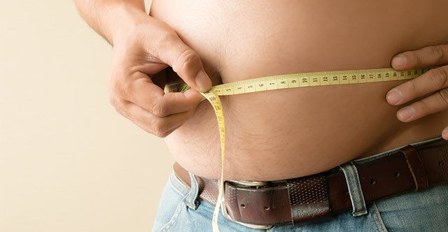 男患脂肪肝又過重 想喝防彈咖啡減肥...營養師：毋通