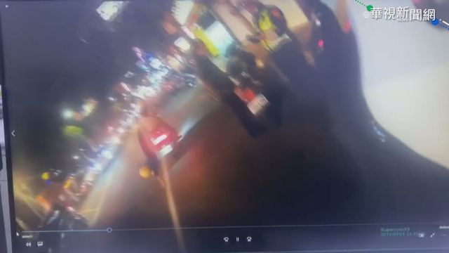 母不滿被開單狂催油門 6歲兒摔落地